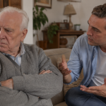 Faire accepter une aide à domicile à un parent âgé : comment ouvrir le dialogue ?